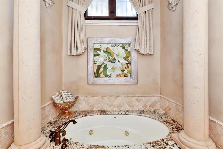 Spa Bath, how inviting.