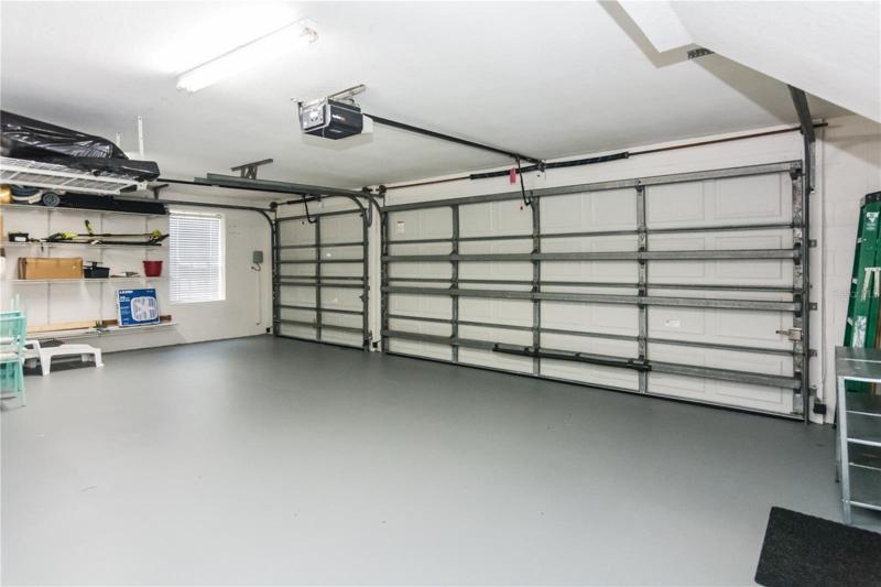 3-car garage