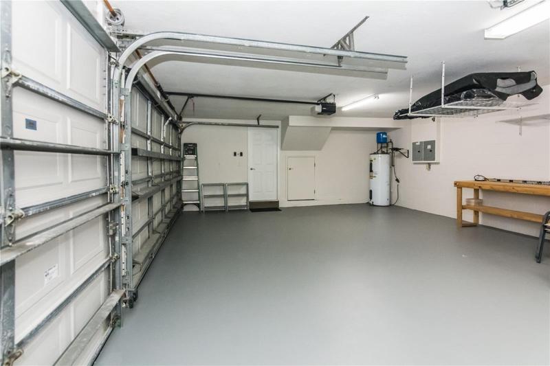 3-car garage
