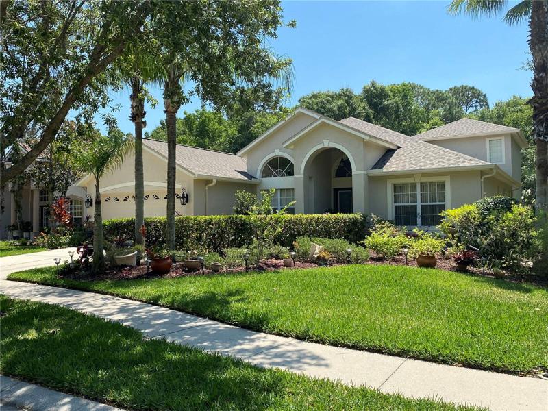 New roof, freshly painted exterior, new sod, trees & shrubs 2022
