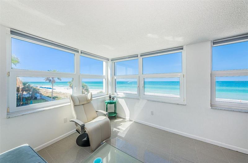 Unobstructed Gulf Views