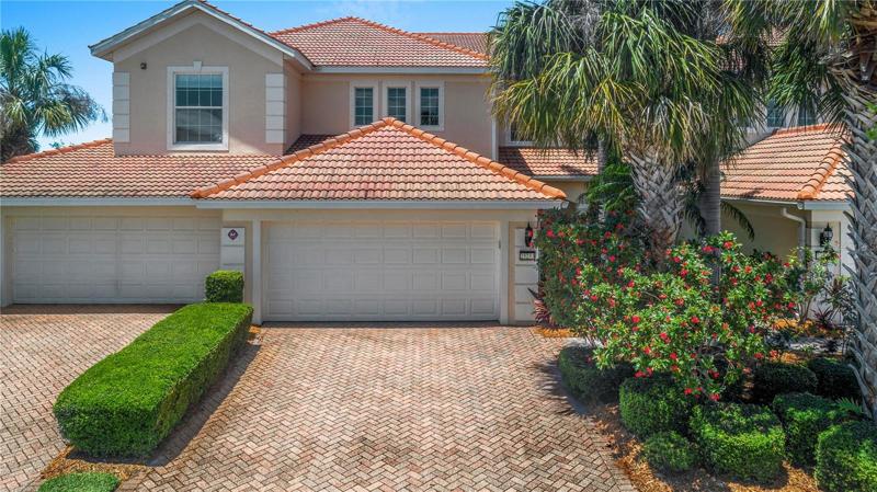 Welcome Home to 23233 Banbury Way!