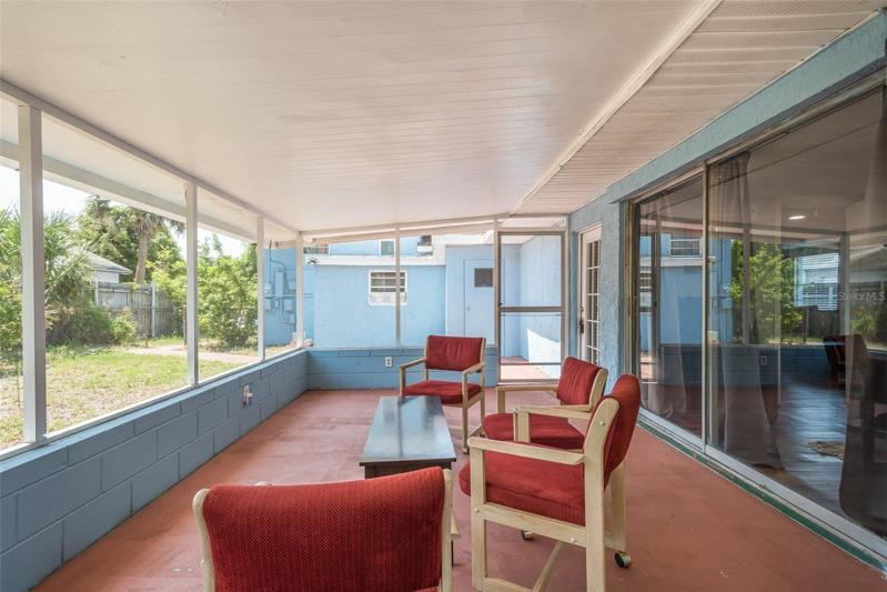 Lanai secondary unit