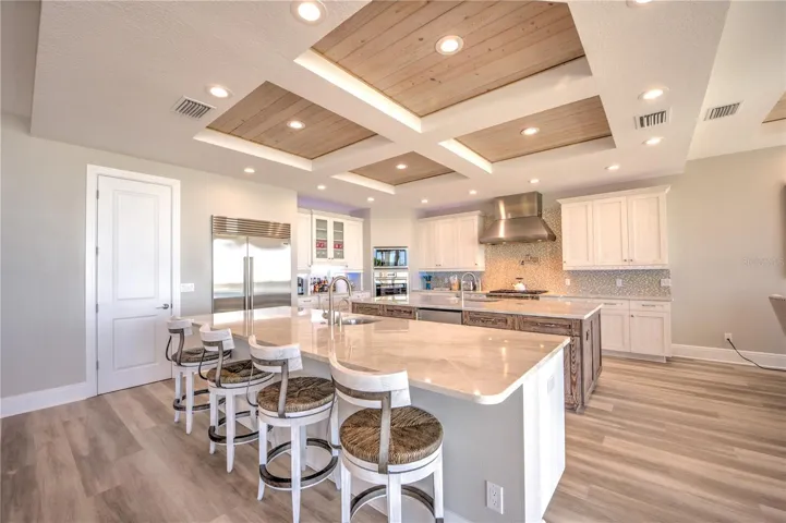 Kitchen with double Islands