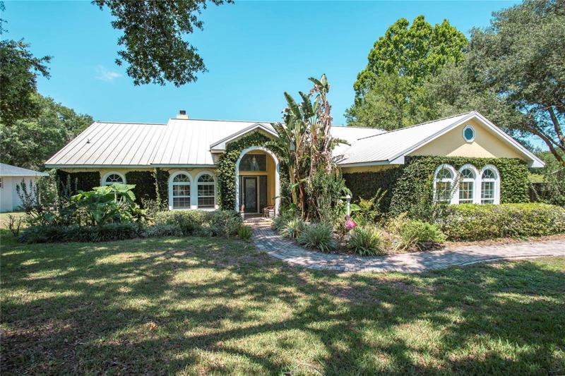 Metal Roof, Welcome home.