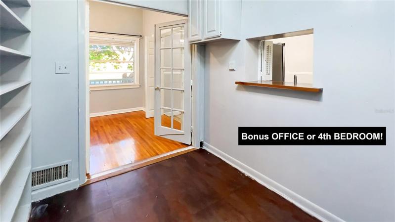4'th Bedroom / Office /