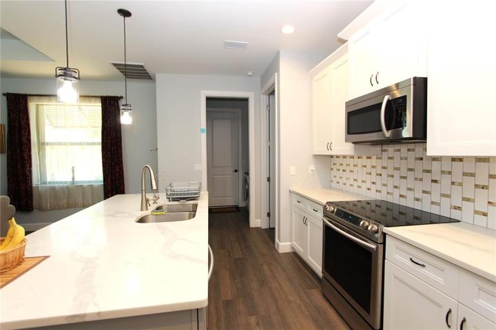 Kitchen - view 2