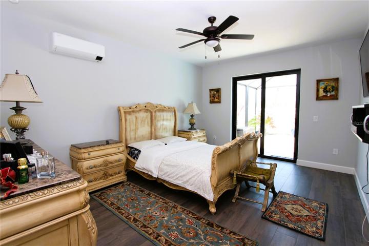 Master Bedroom - view 2