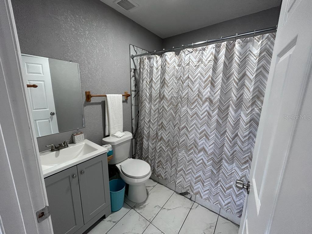 408 Church St Unit 1 to 5