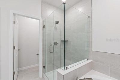 Owners Bath