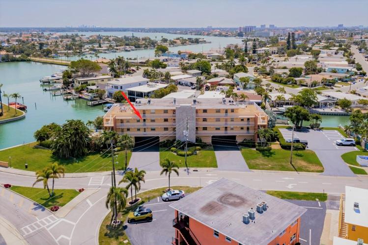 Aerial of Club Capri