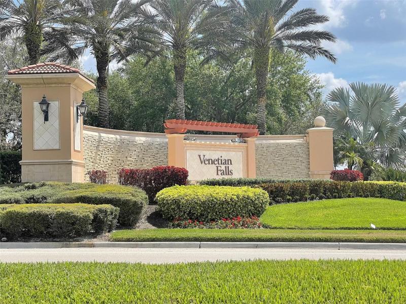 FRONT ENTRY TO VENETIAN FALLS