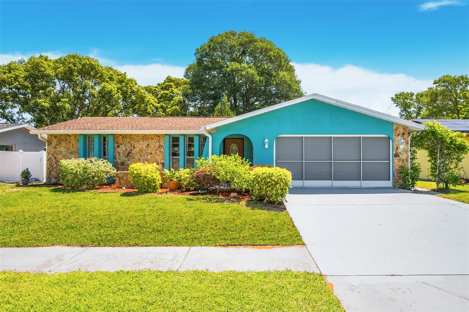 3 Bedroom, 2 Full Bath, PLUS BONUS ROOM, 2 Car OVERSIZED Garage.