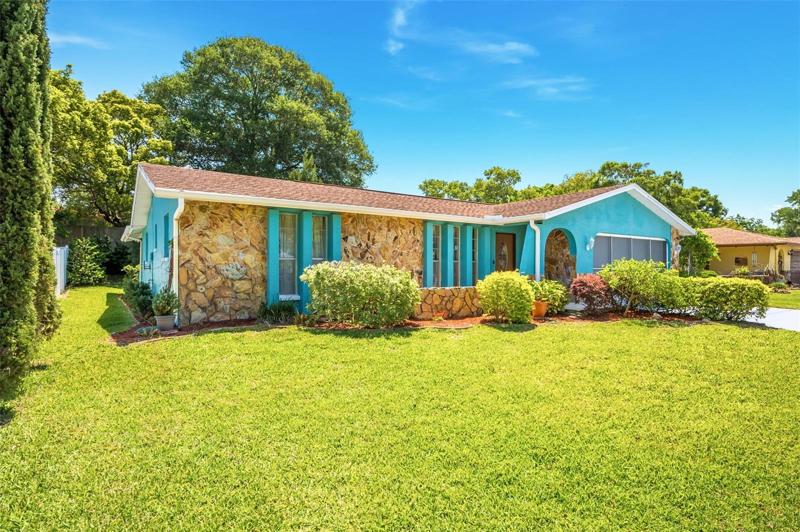 Welcome to 11704 Nature Trail in Port Richey, Florida.