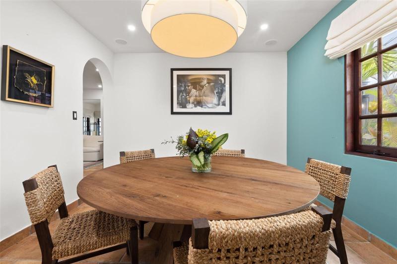 Main diningroom