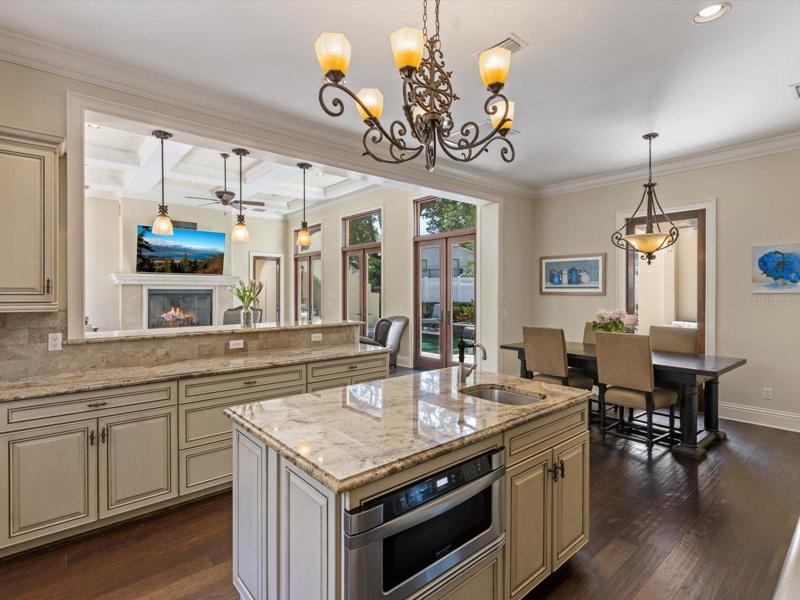 Kitchen with large center island