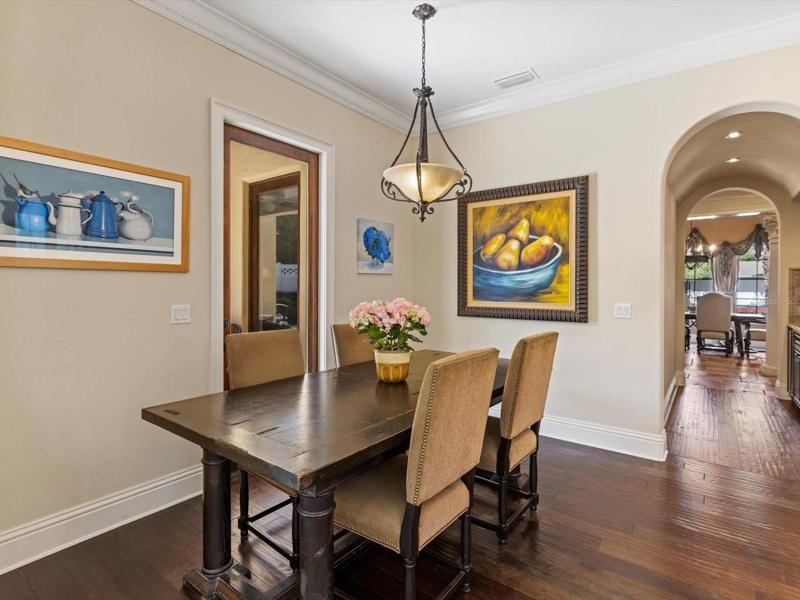 Large breakfast area