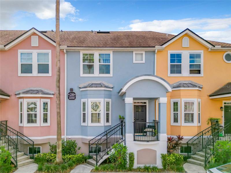 Luxury Townhouse with covered front porch