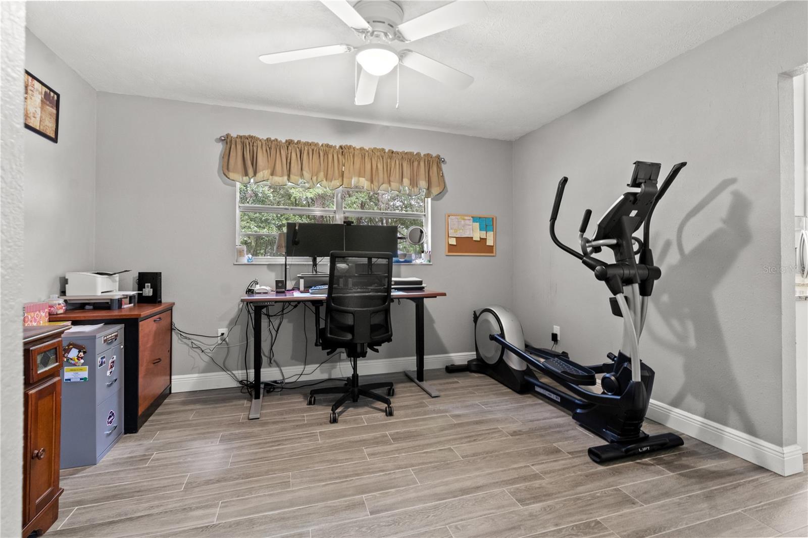 Office/Flex Room