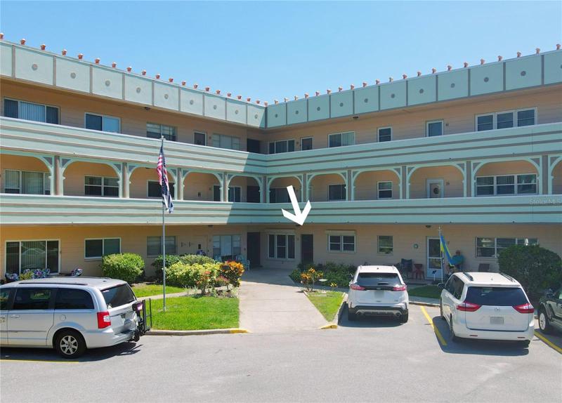 Building has 3 floors and an elevator. Unit has assigned one parking spot - #15 - right in front of the unit.
