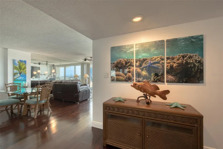 Coastal entry way