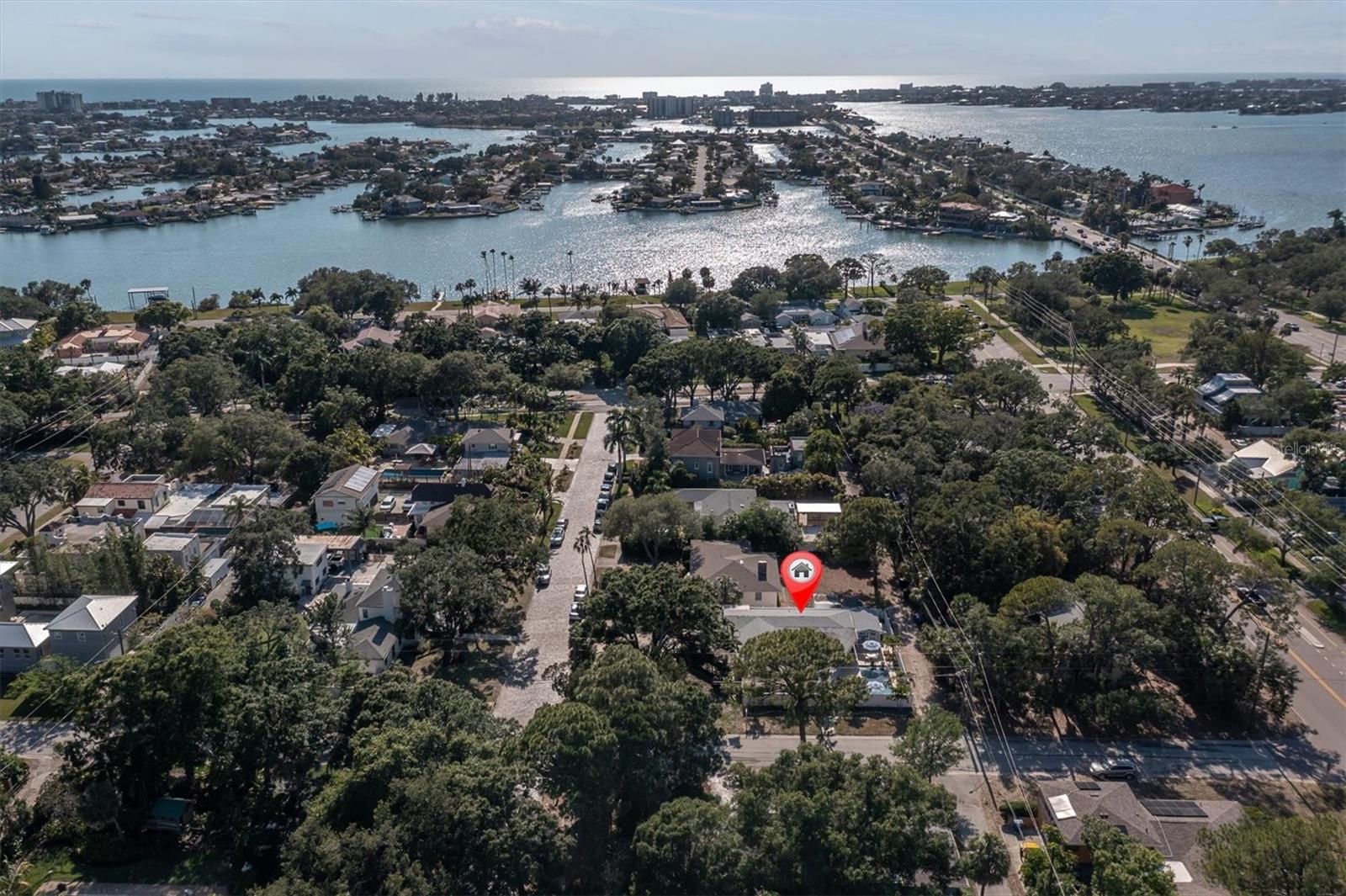 Close to the Bay and wide open waters!
