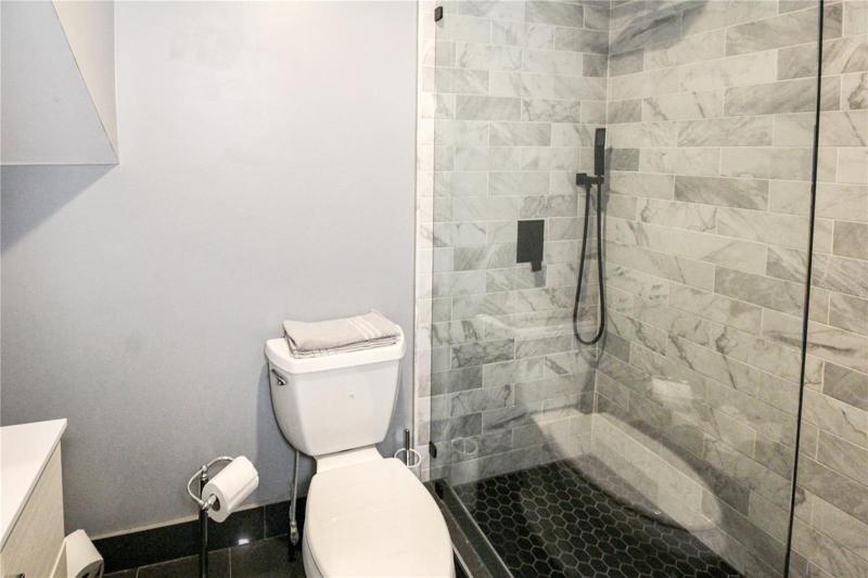Bathroom 4