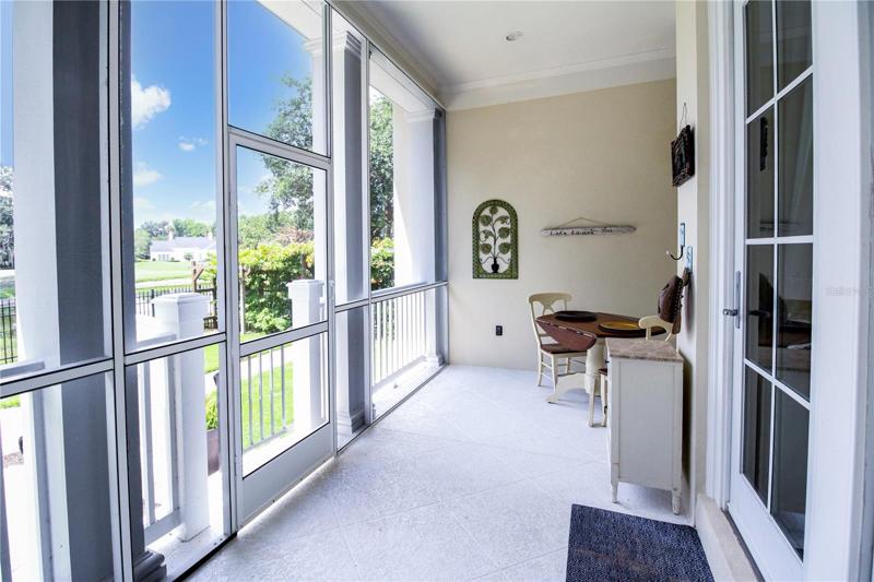 Breakfast room