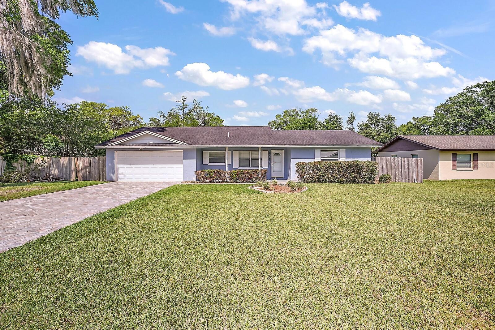 Large corner lot
