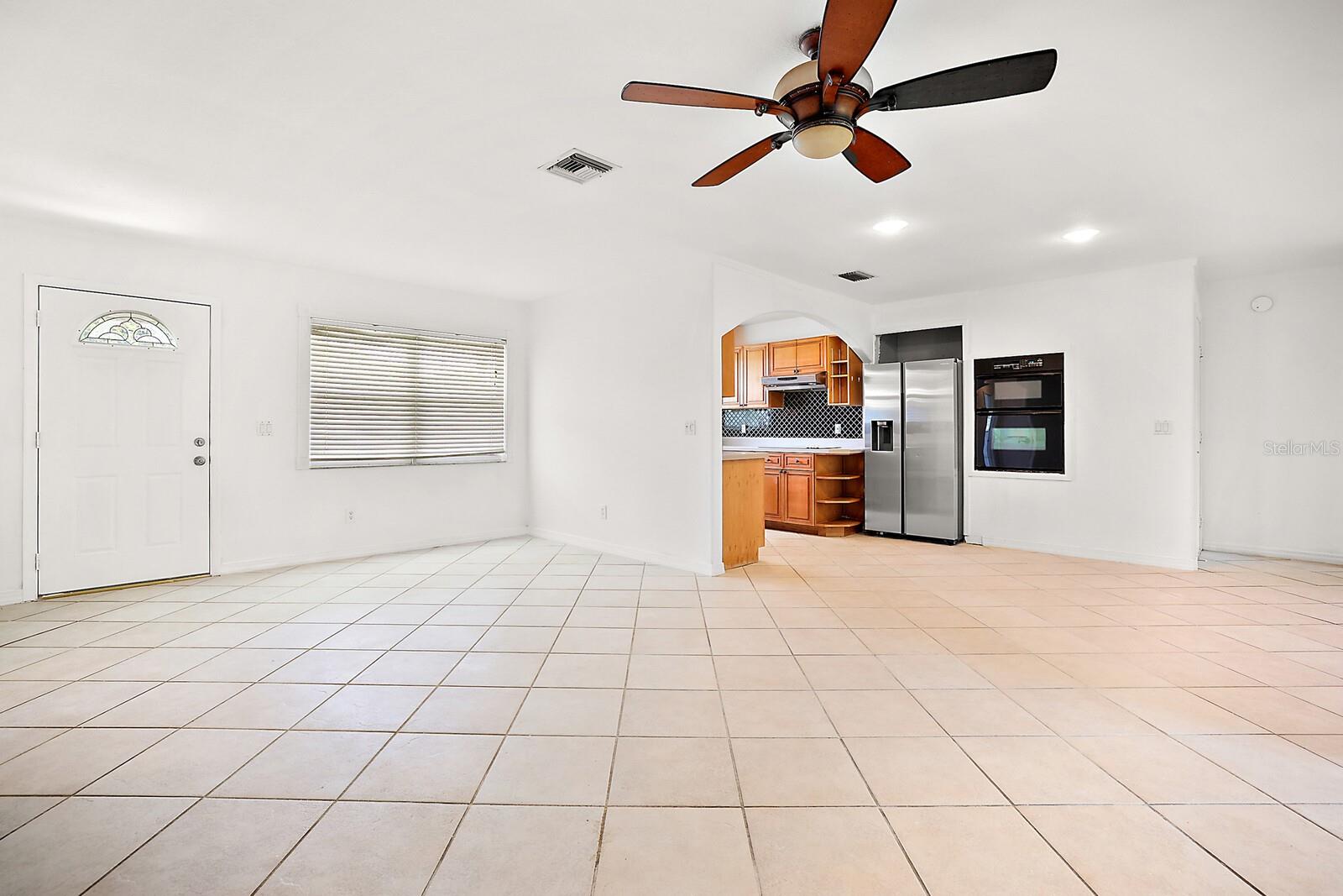 Living & dining area combination