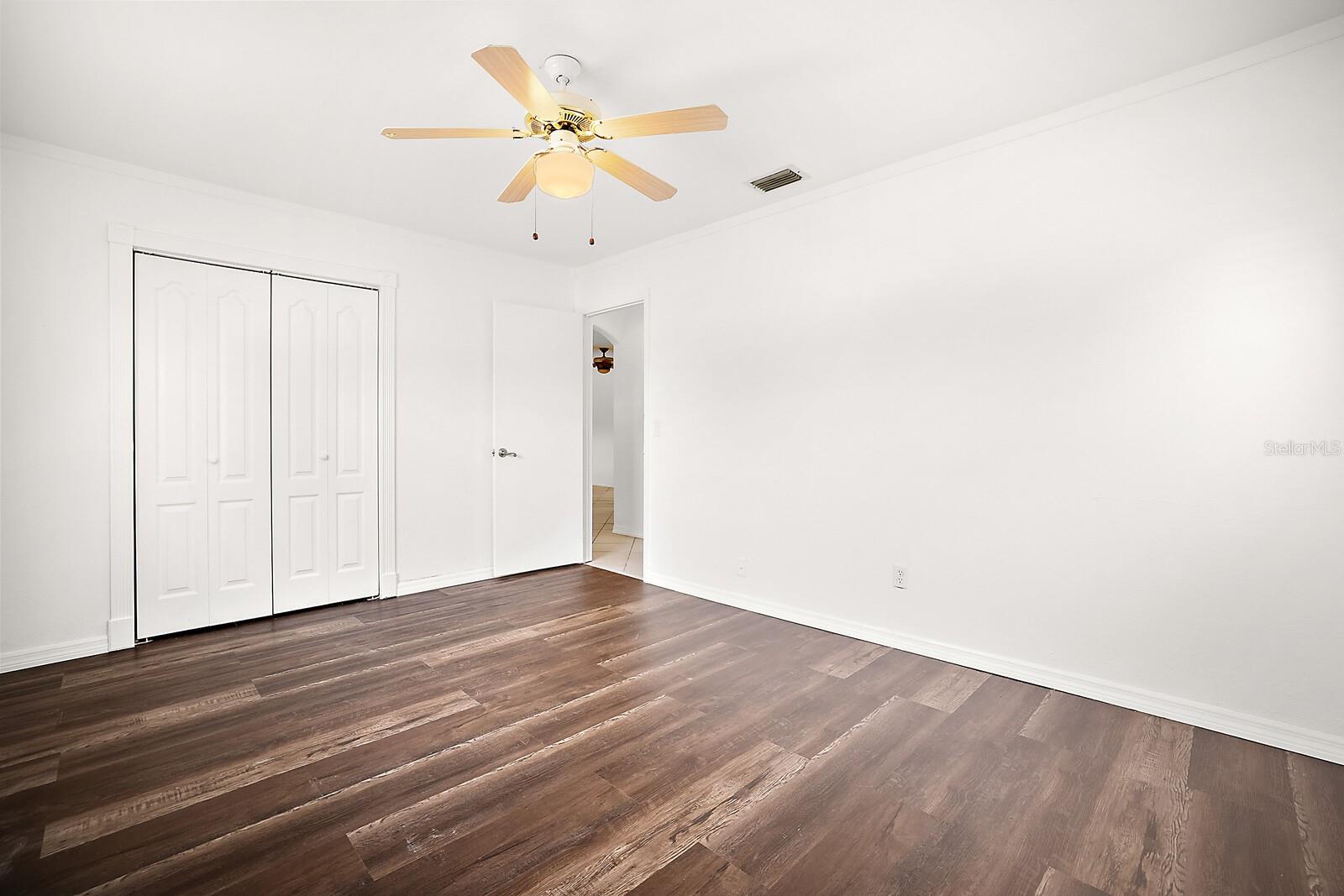 Bedroom 2 w/double closet
