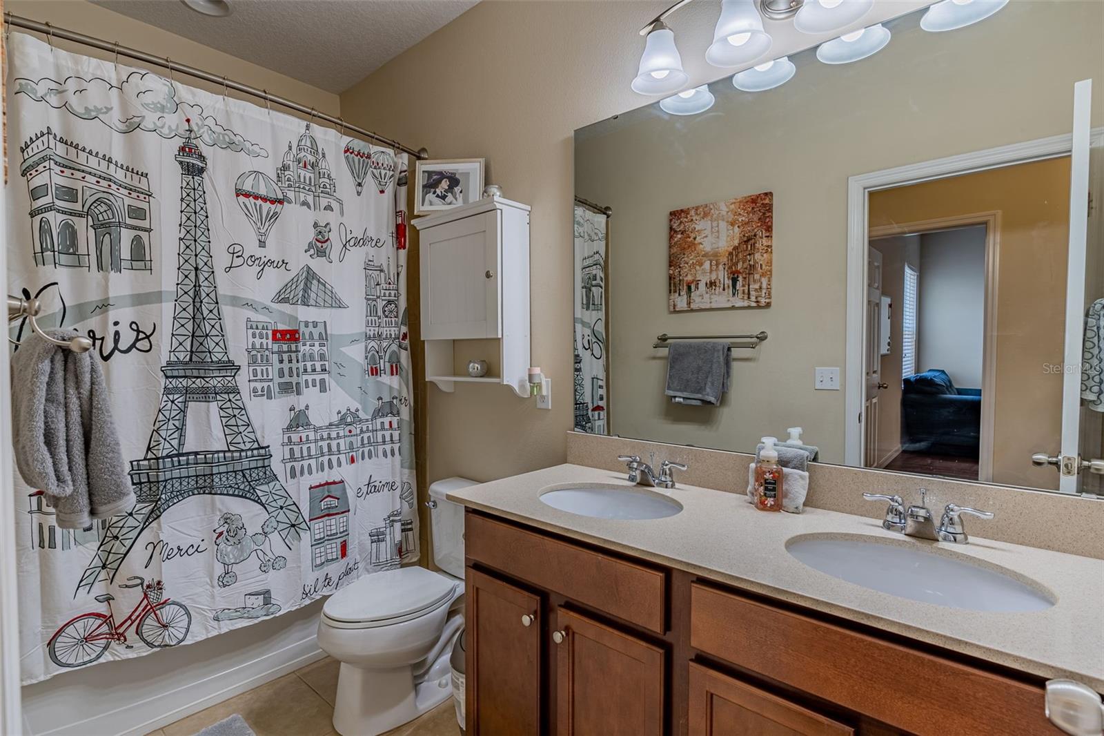 2nd full bath upstairs