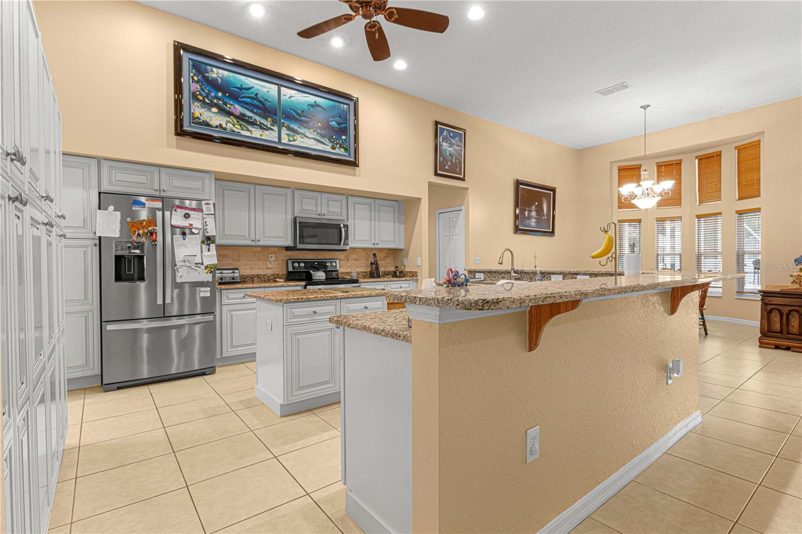 Overview of the kitchen area. Spacious &amp; updated appliances.