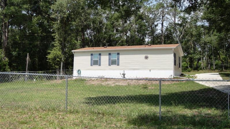 4107 Woodland Circle