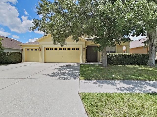 Front View of 3 Car Garage.