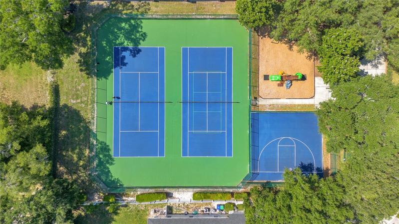 Cypress Landing community amenities include a playground, tennis and basketball courts.