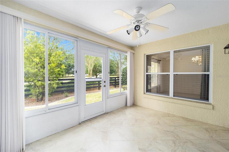 Plexiglass ENCLOSED LANAI