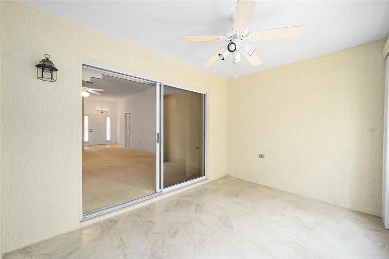 Plexiglass ENCLOSED LANAI