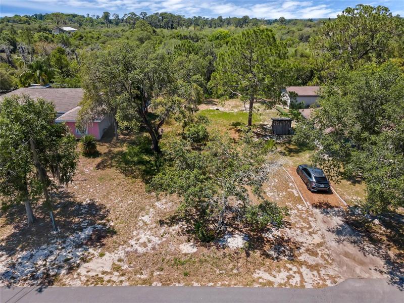 Build your dream home in this established community of Pleasant Acres