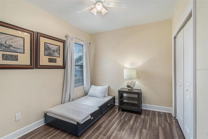 Upper floor bedroom 2