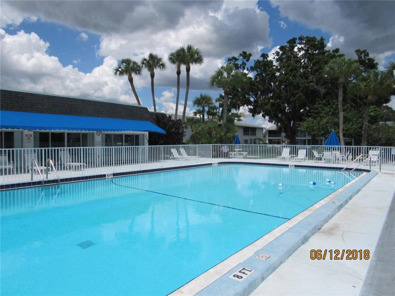 Heated pool