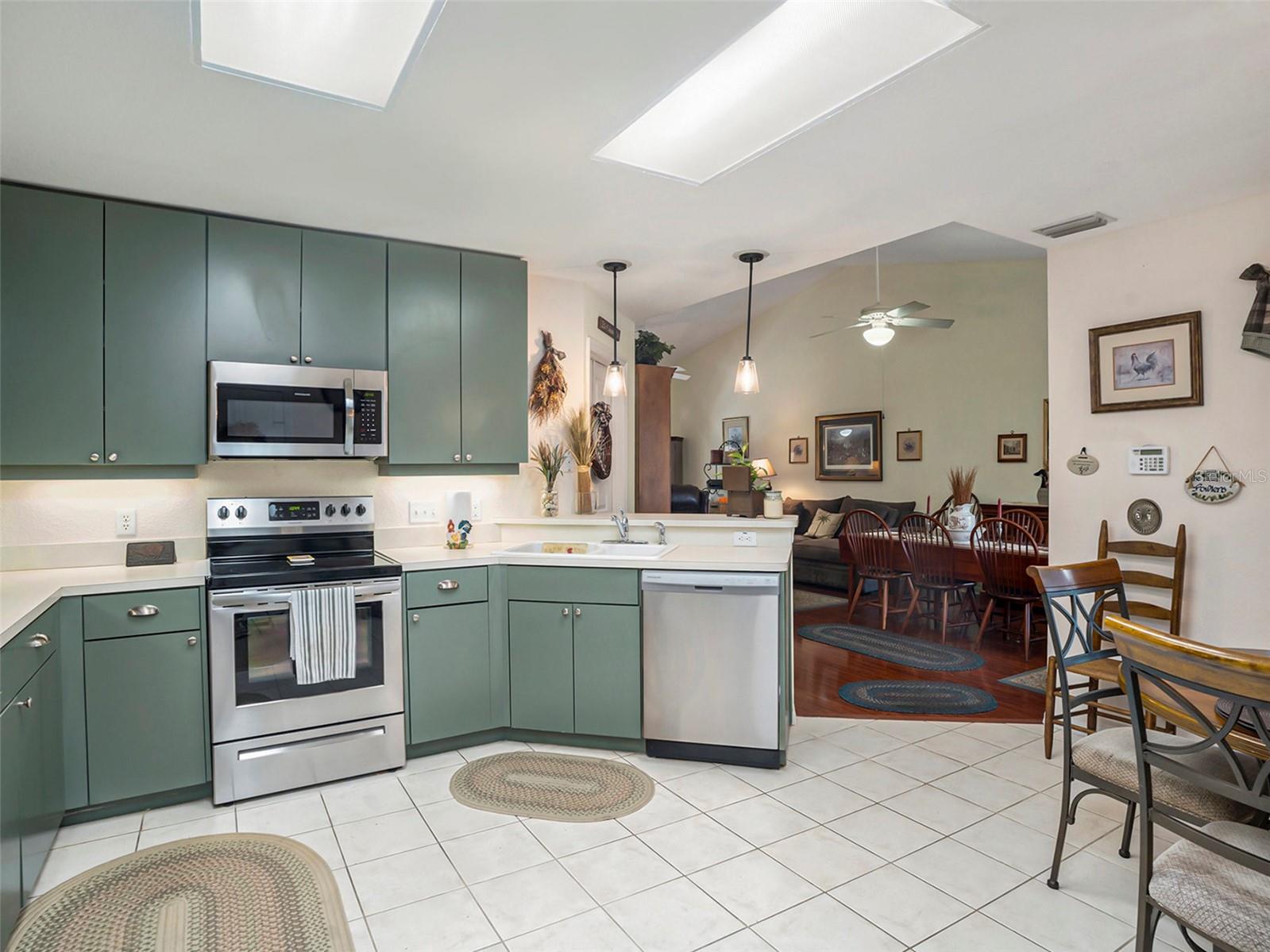 Spacious Kitchen