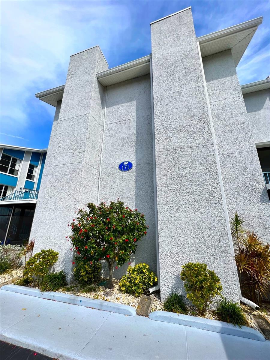 Building 171