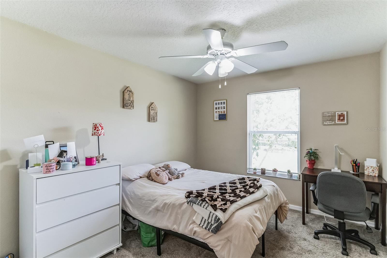 Guest bedroom