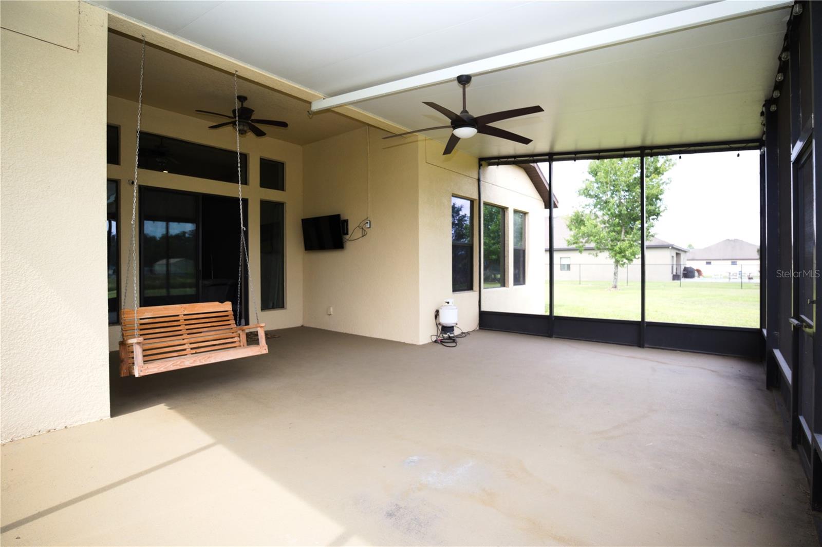 Oversized Patio