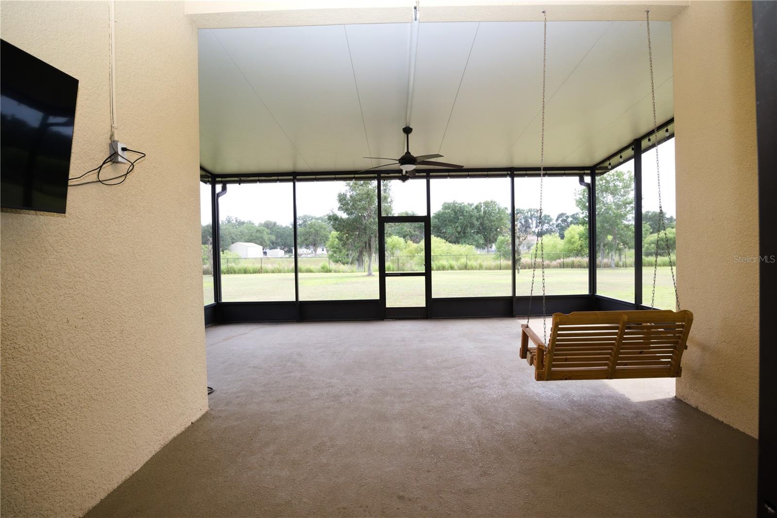 Oversized Patio