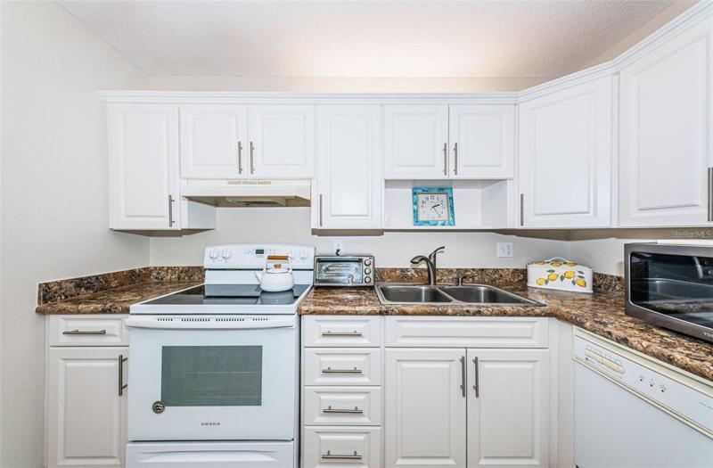 Kitchen has a hookup for a drying if you choose to add one