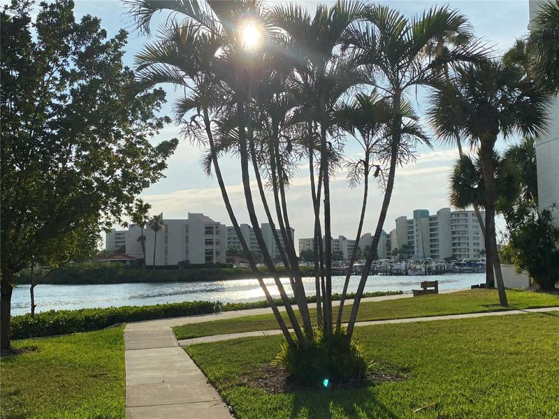 walkways throughout Bay Island
