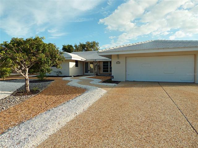 1020 Glebe Front Exterior