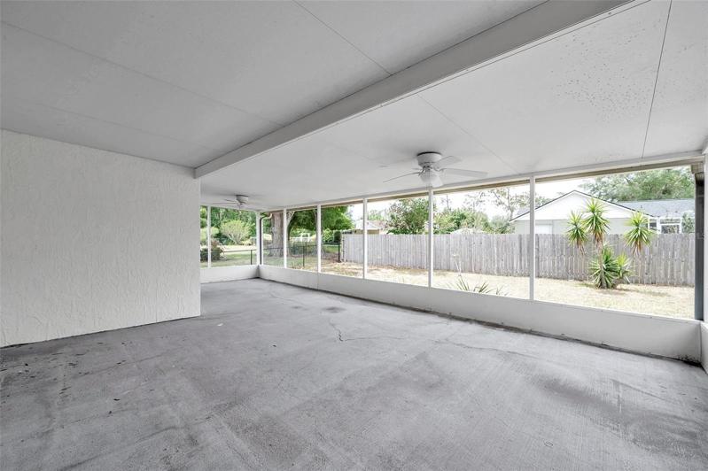 Screened lanai